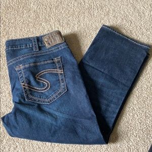 Excellent like new condition Aiko Capris